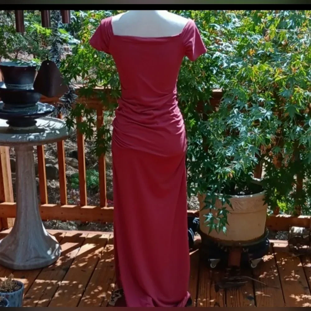 💐Host Pick 🌷🌻🌹NWT Mother Bee Maternity Maxi Dress - Picture 8 of 12